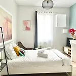 Arina & Julien Apartment Dieppe