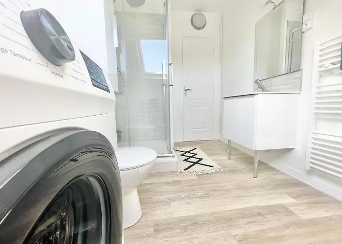 Arina & Julien Appartement *